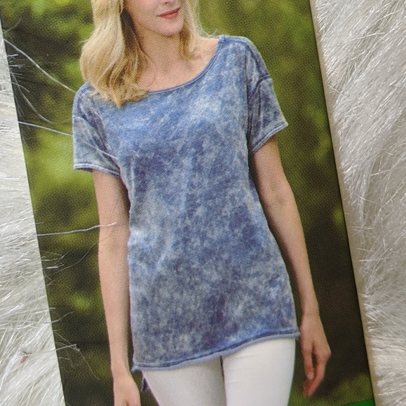NWT Velvet T-Shirt Charcoal S - Picture 2 of 8